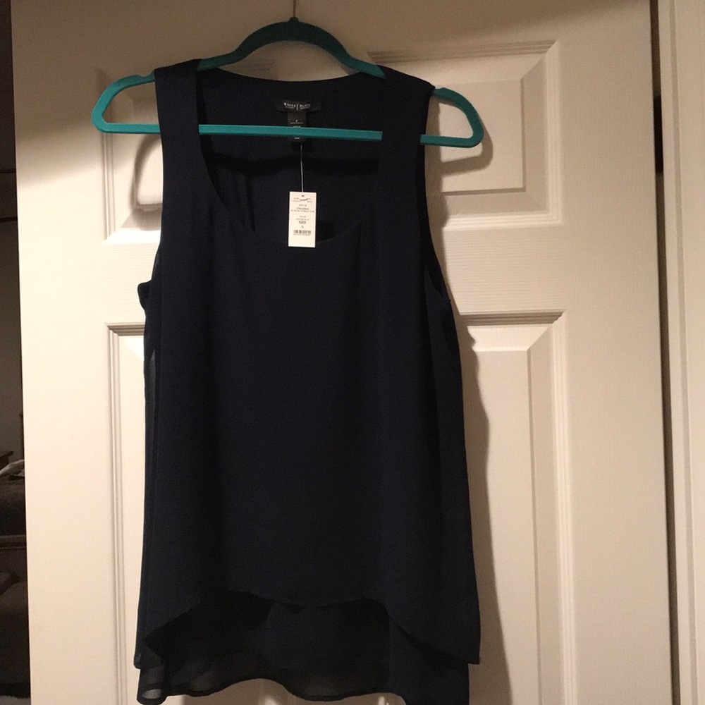 Women’s White House Black Market top
